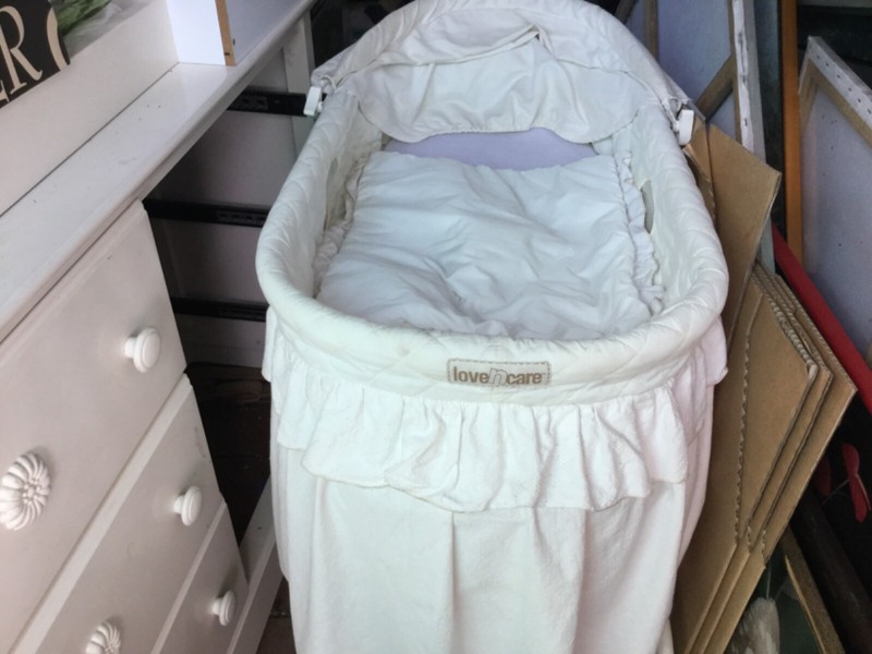 love n care bassinet sheets