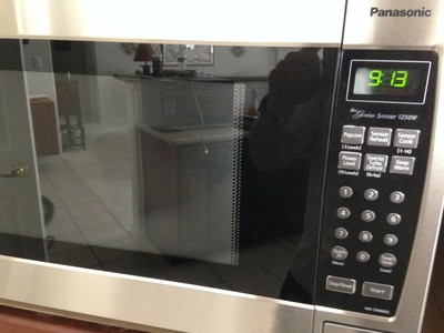 Panasonic Microwave Oven NN-SN966S Stainless Steel Countertop/Built... BRAND NEW