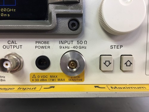 HP Agilent 8564E LCD Spectrum Analyzer 9 KHz 40 GHz NIST Calibration Certificate