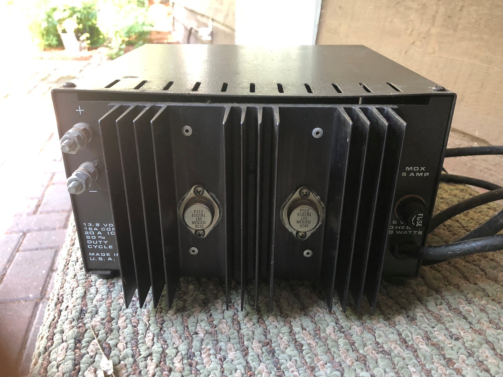 Astron RS-20M Table Top 13.8V 20 Amp Regulated DC Power Supply