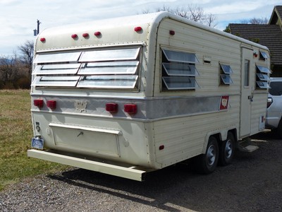 Used Travel Trailers For Sale By Owner 3000 >> Great '72 Holiday Vacationer 190 Vintage Travel Trailer ... Used Travel Trailers For Sale By Owner 3000 >> Great '72 Holiday Vacationer 190 Vintage Travel Trailer ...