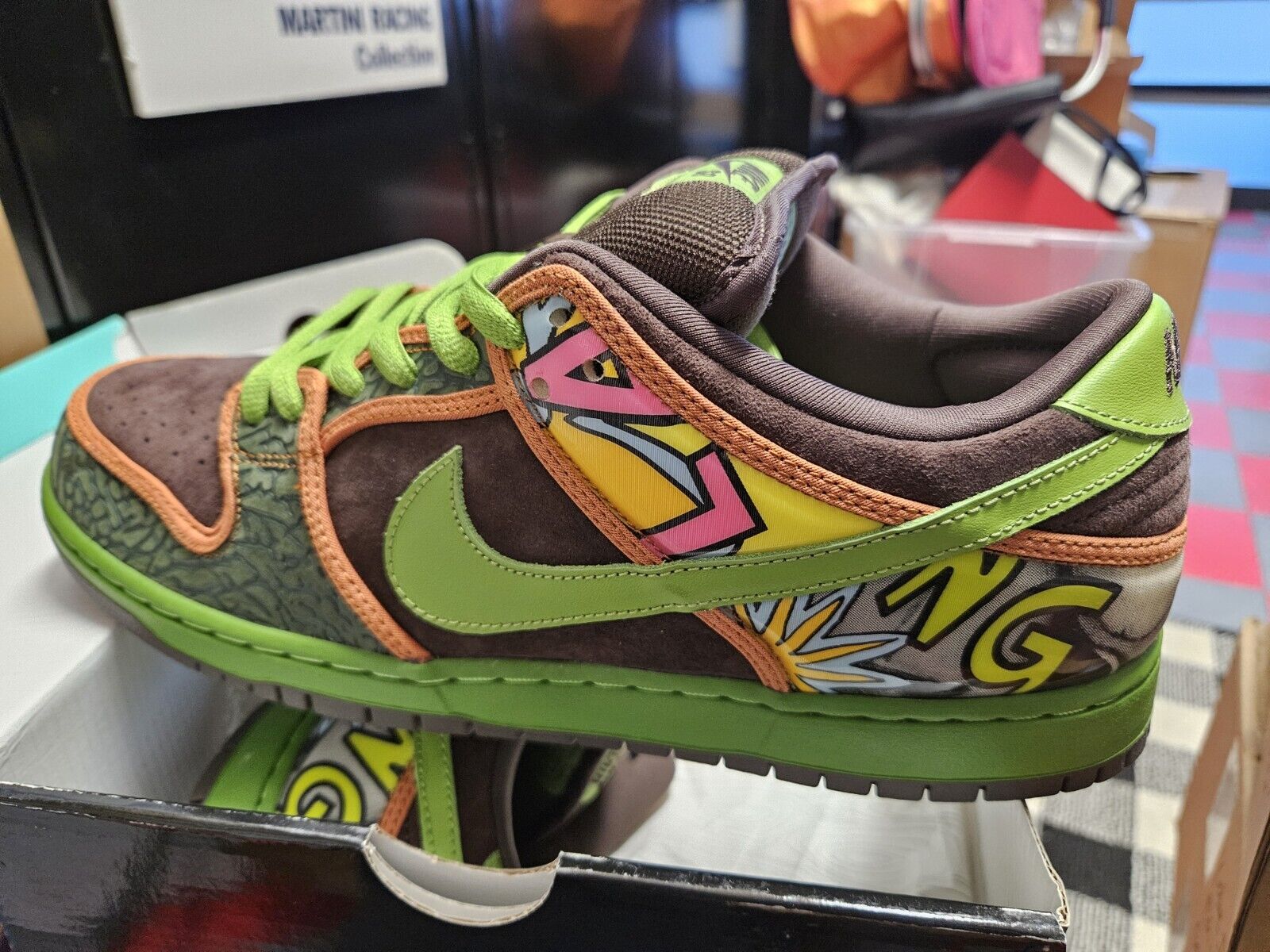 789841 332 Nike SB Dunk Low De La Soul 2015 Size 13 w/ Box 789841 332 Nike SB Dunk Low De La Soul 2015 Size 13 w/ Box