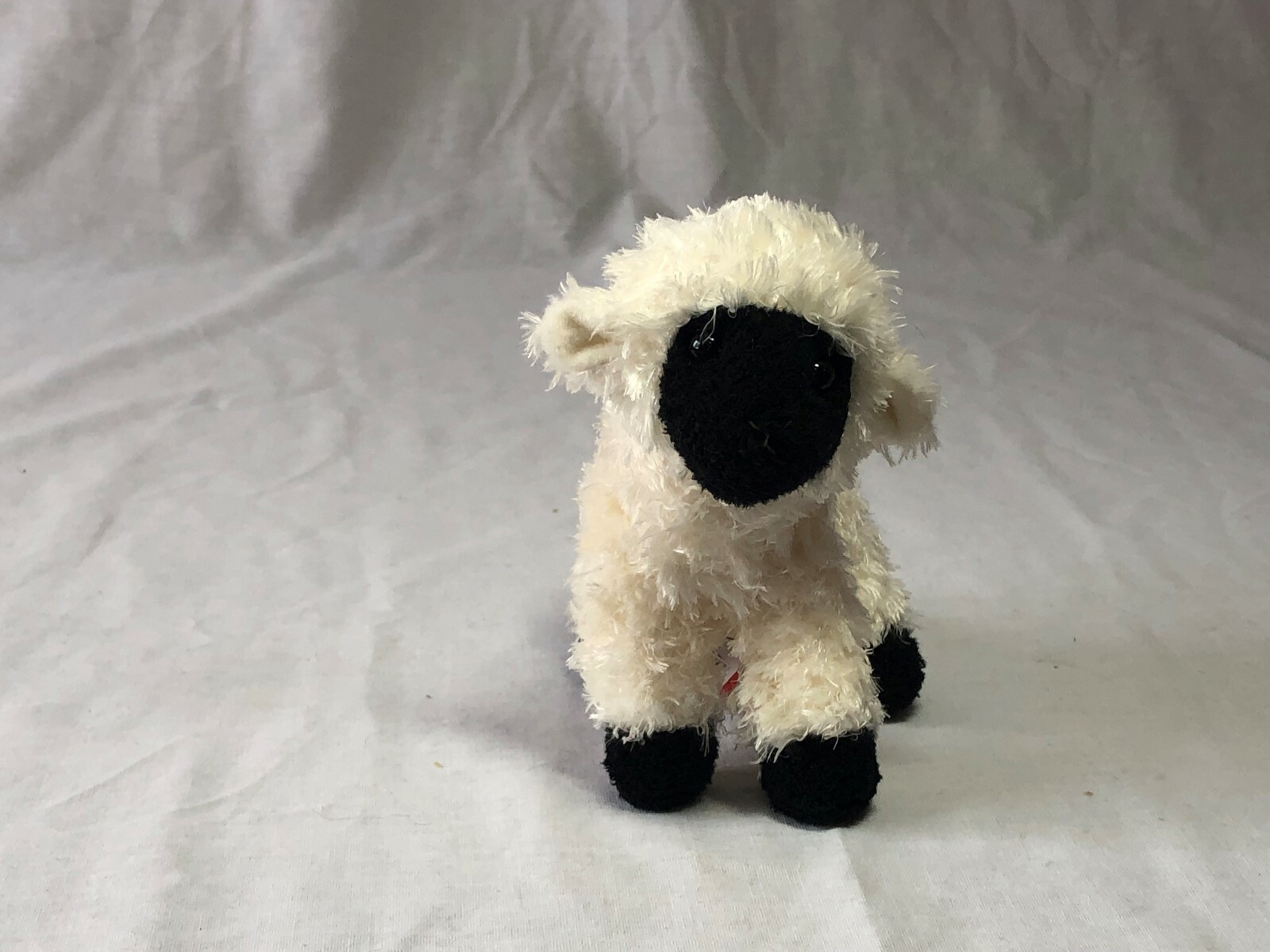 Clementine Lamb Lil' Nugget by Douglas Cuddle Toys, about 6/12