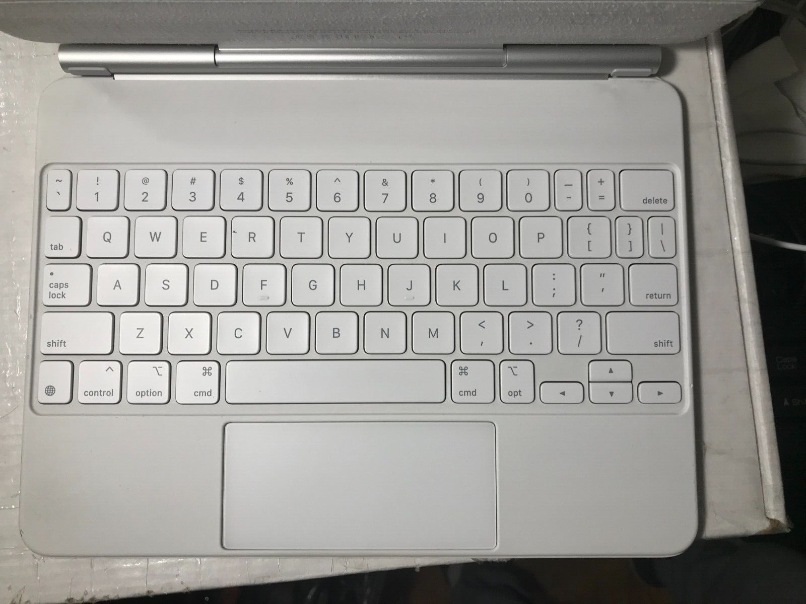 Apple iPad Pro 11” iPad Air 4, Pro Magic Keyboard MJQJ3LL/A