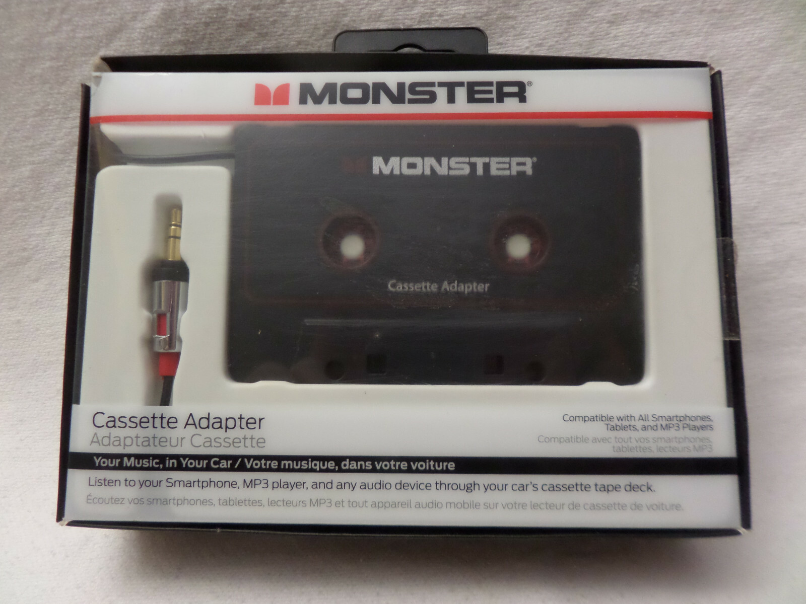 Monster 800 Stereo Car Cassette Adaptor 3.5mm Plug Icar Plug & Play Aux
