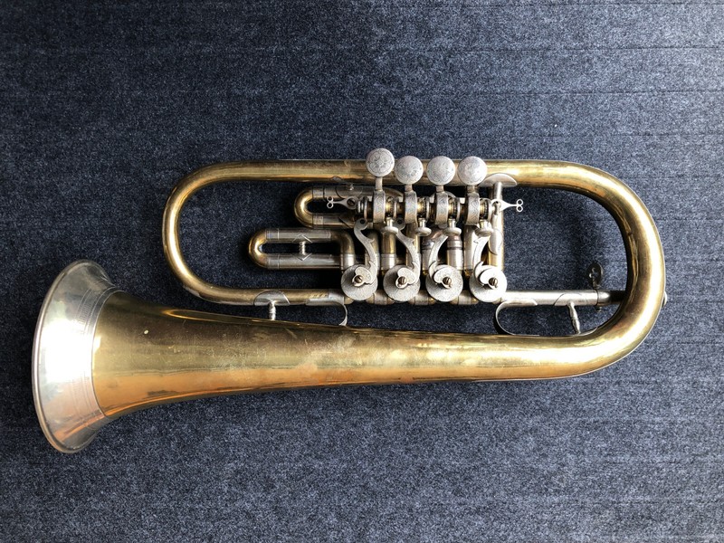 SammlerstÃ¼Ck ! SchÃ¶Nes Cerveny FlÃ¼Gelhorn, 4-Ventilig Um 1900.