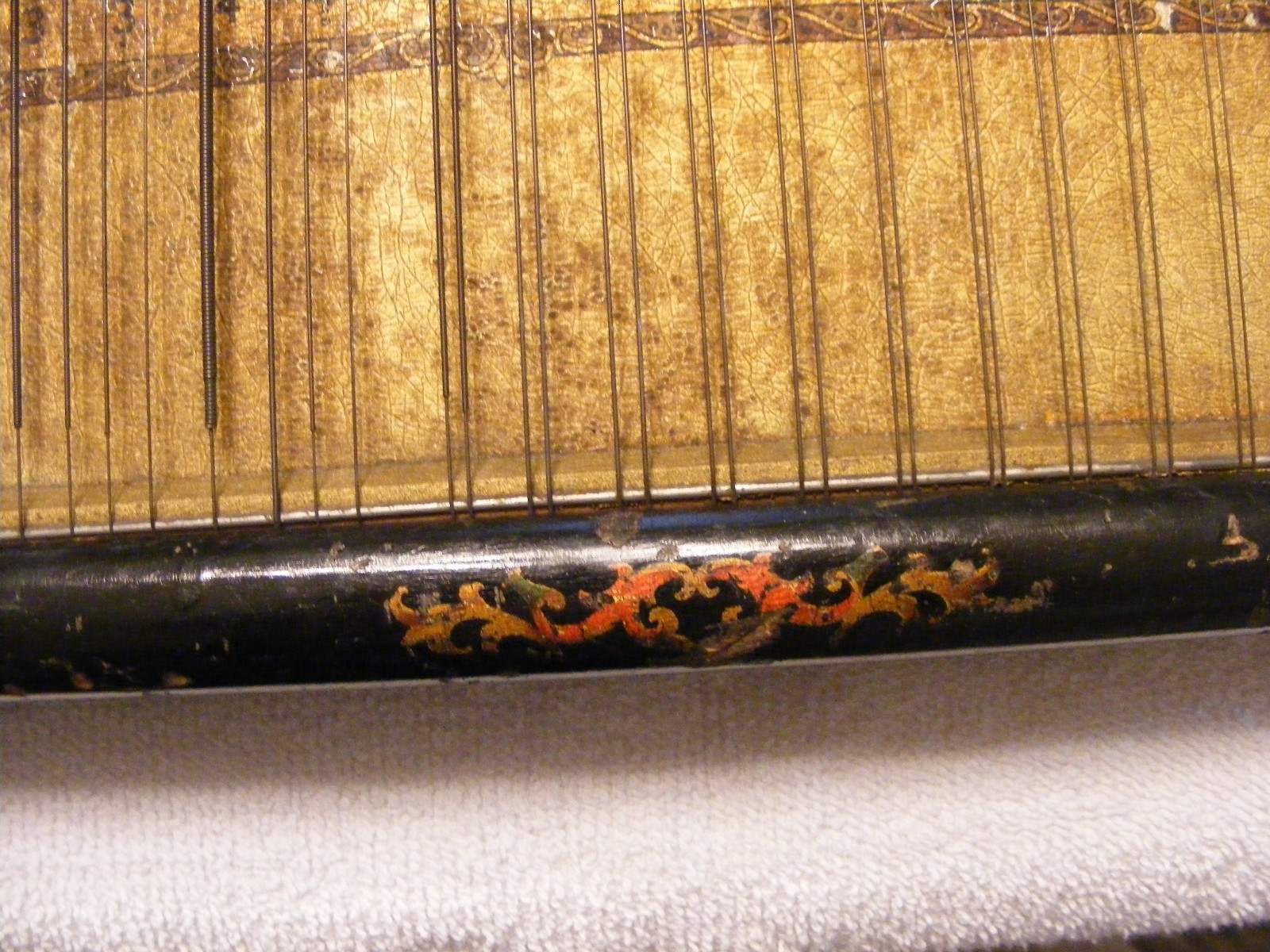 Antique Mandolin Harp 46 strings Pat. date 1894