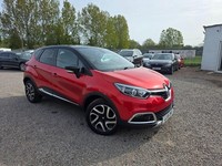 2016 Renault Captur 0.9 TCe ENERGY Signature Nav Euro 6 (s/s) 5dr HATCHBACK Petr