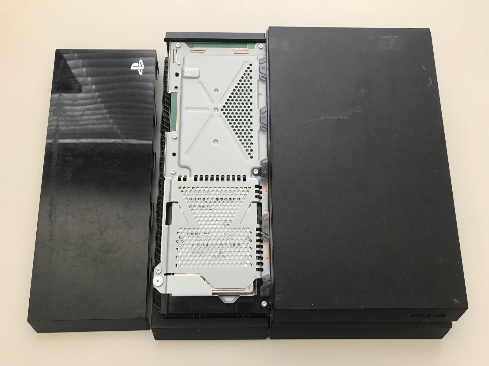 SONY CUH-1115A PlayStation 4 Console PS4 500 GB AS-IS