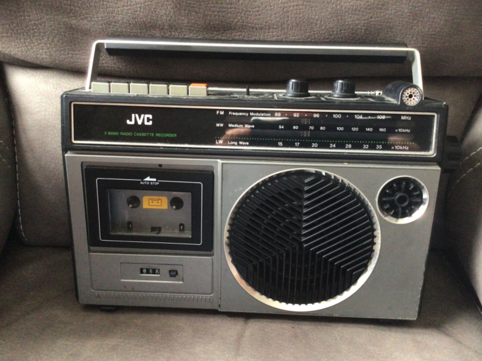 Vintage portable cassette player/recorderのeBay公認海外通販｜セカイモン