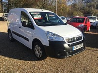 2019 Peugeot Partner 636 SE 67 Van Auto PANEL VAN Electric Automatic