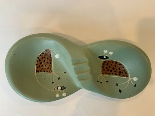MCM C29 CERAMIC ASHTRAY~GREEN~Brown~White With Turquoise Background 1950’s