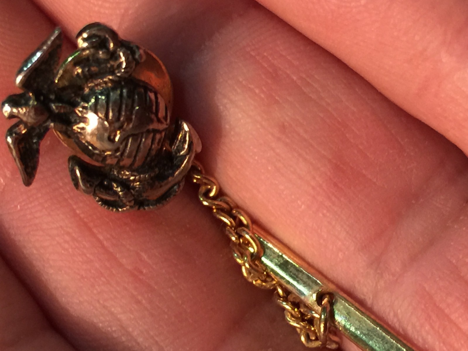 USMC Navy Marine Corps Tie Tack Eagle Globe & Anchor (UNKNOWN DATE)