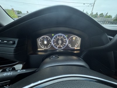image 7 of interior