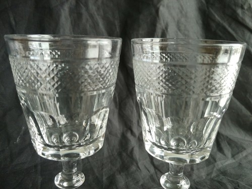 Pair of Contemporary Georgian-Style Cut Crystal Glass Goblets