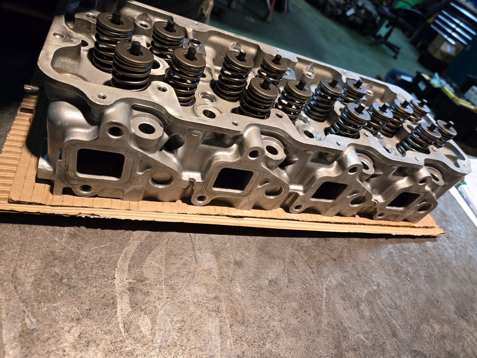 REMAN 11-16 2011-2016 LML DURAMAX 6.6L LH DRIVER SIDE CYLINDER HEAD - Picture 9 of 9