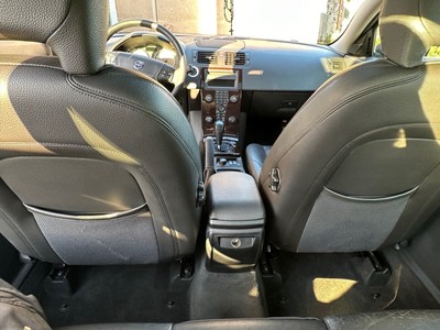 image 4 of interior