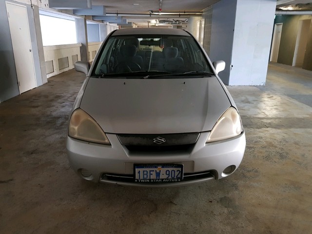 Suzuki liana 2002