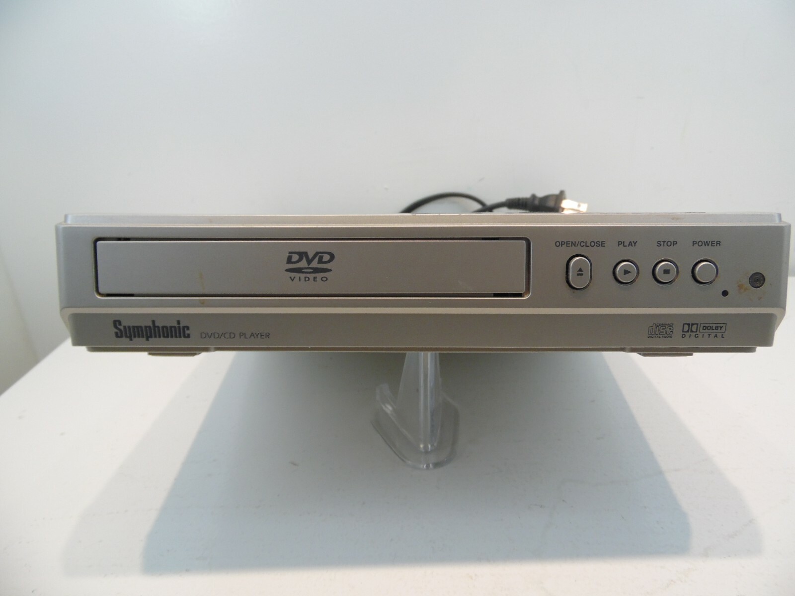 Symphonic DVD/CD player sd200e (inv716rk) Dolby digital Mfg