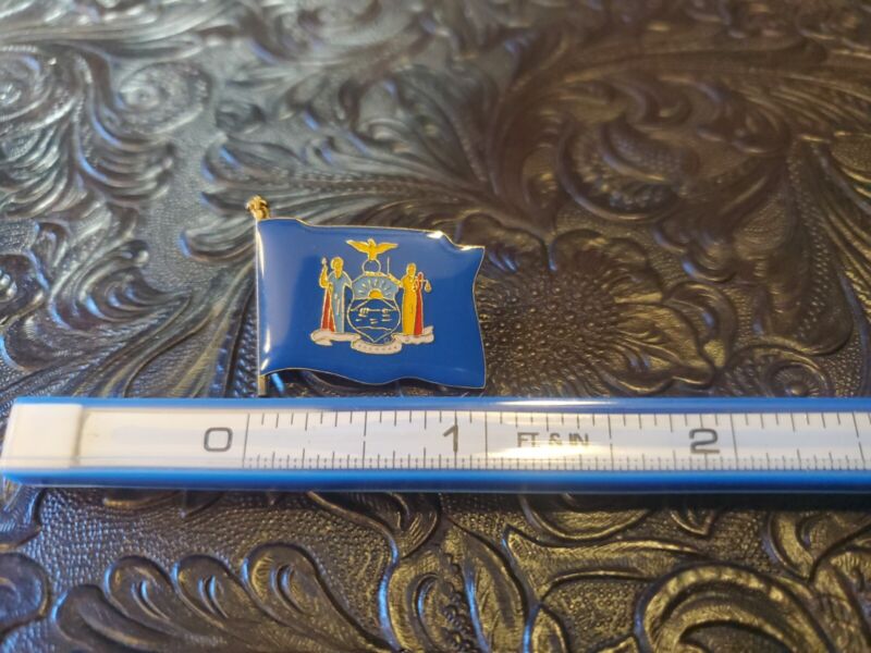 NEW YORK US STATE SINGLE FLAG LAPEL PIN ONE INCH