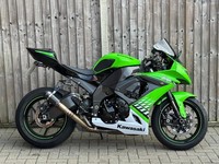 KAWASAKI NINJA ZX10R 2010 (10) ANNIVERSARY EDITION SUPER SPORT + 13,000 MILES