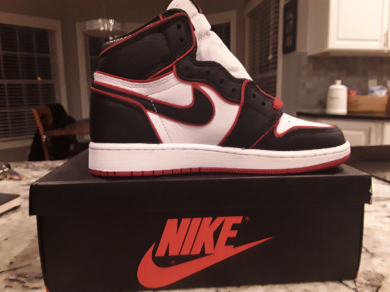 jordan 1 bloodline gs