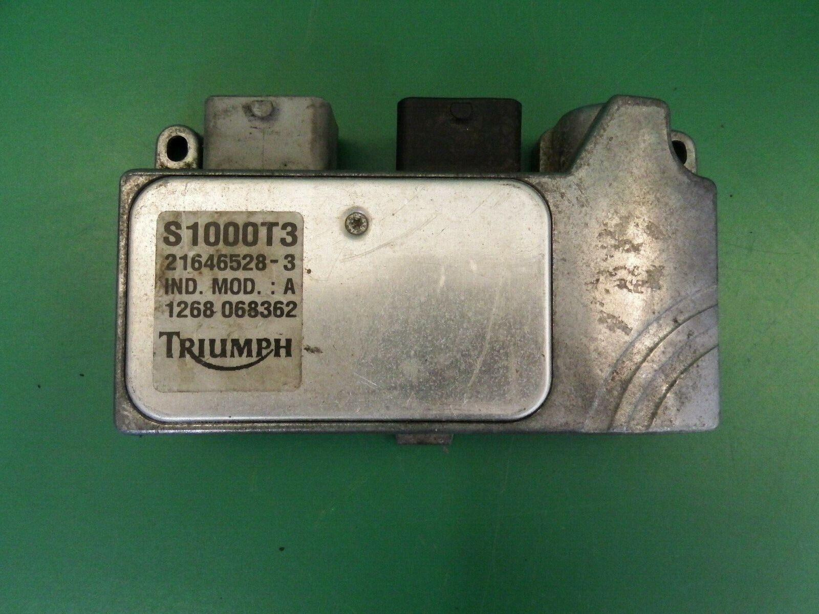 TRIUMPH SAGEM ENGINE CONTROL MODULE S1000t3 955i 885i cdi ecu igniter TWIN PLUG TRIUMPH SAGEM ENGINE CONTROL MODULE S1000t3 955i 885i cdi ecu igniter TWIN PLUG