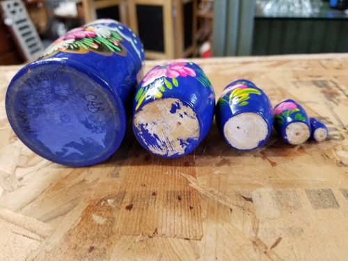 Vintage RUSSIAN NESTING DOLL 5 PC SET Blue Floral Signed C.A.B.