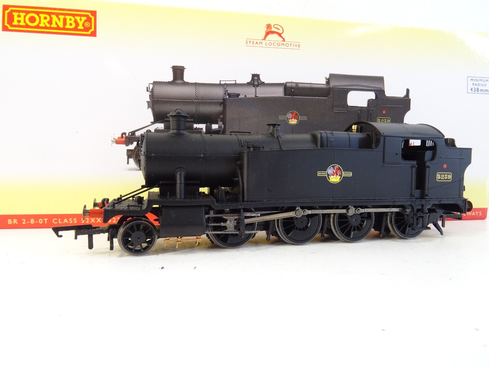 OO GAUGE HORNBY BR BLACK 5239 TANK LOCO (SUPER DETAIL) R3224