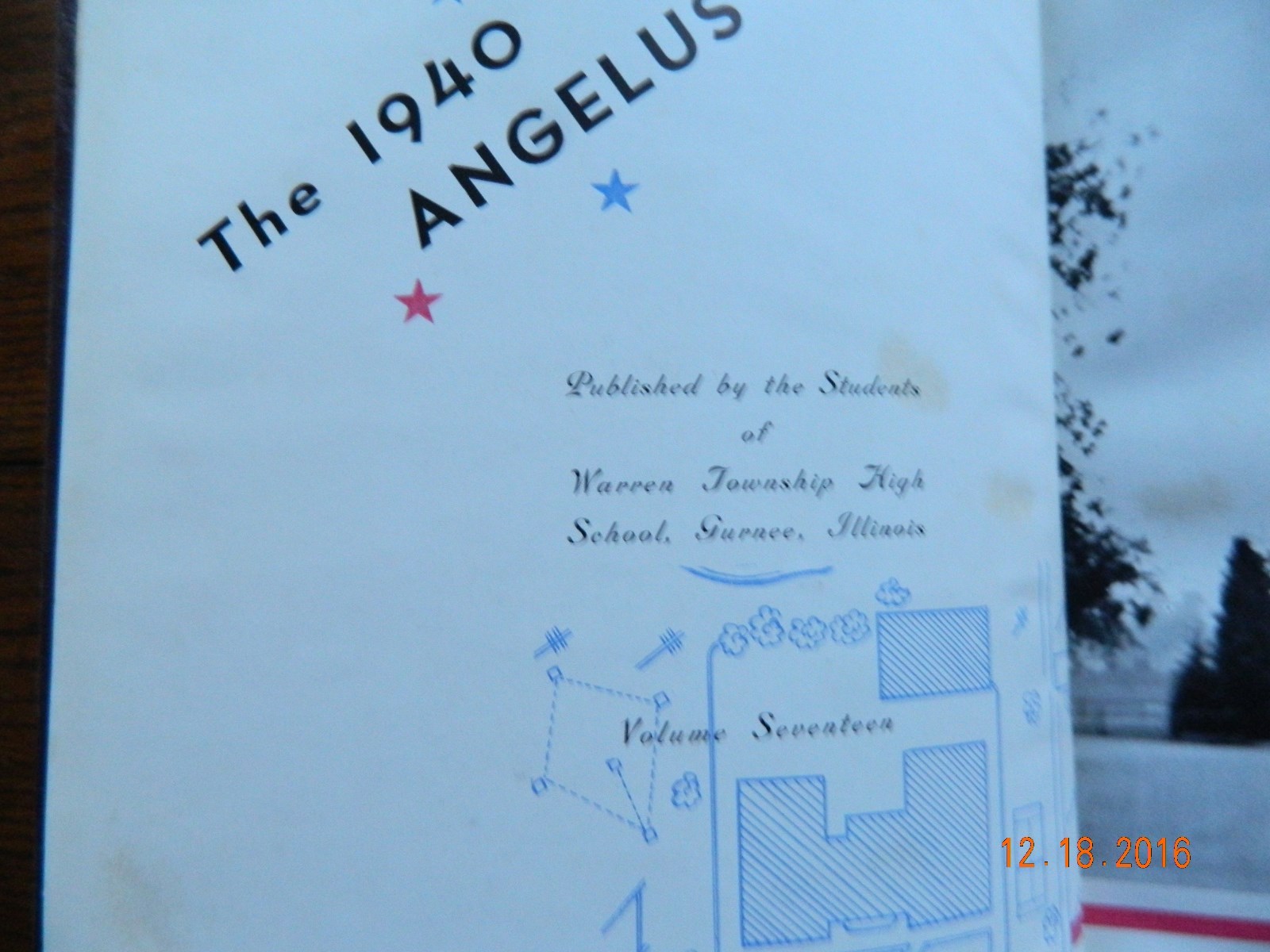 WARREN TOWNSHIP HIGH SCHOOL YEARBOOK GURNEE,IL THE ANGELUS 1940