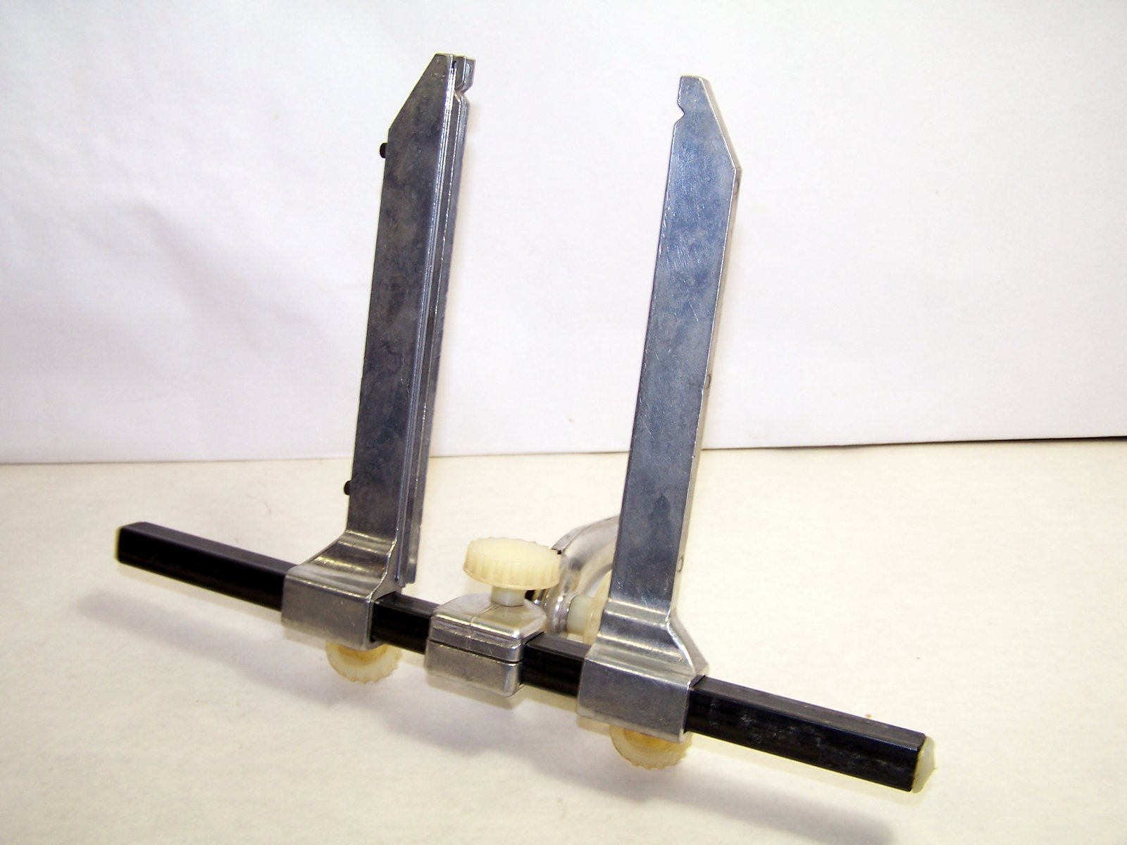 Panavise Circuit Board Holder Adjustable