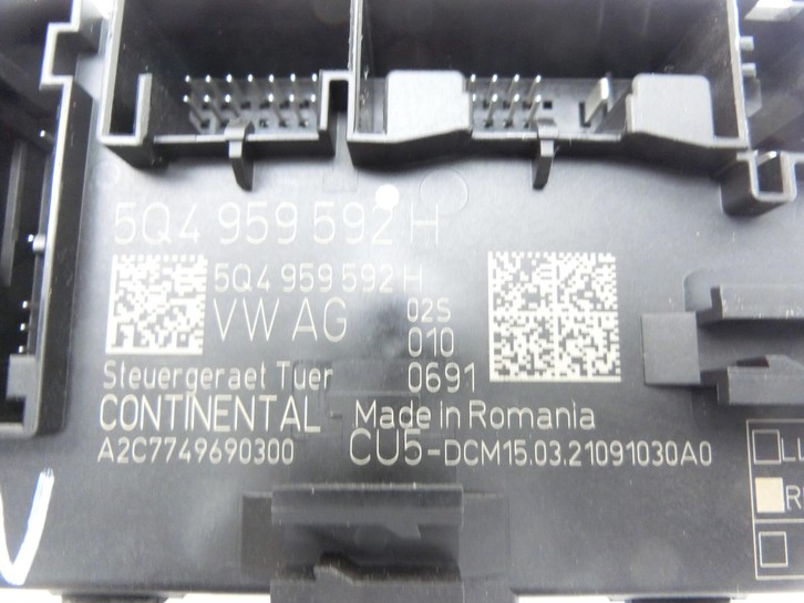Skoda Octavia IV NX 20-24 Steuergerät ECU Modul Türsteuergerät Rechts Vorne Skoda Octavia IV NX 20-24 26.04.2021... Bild 4