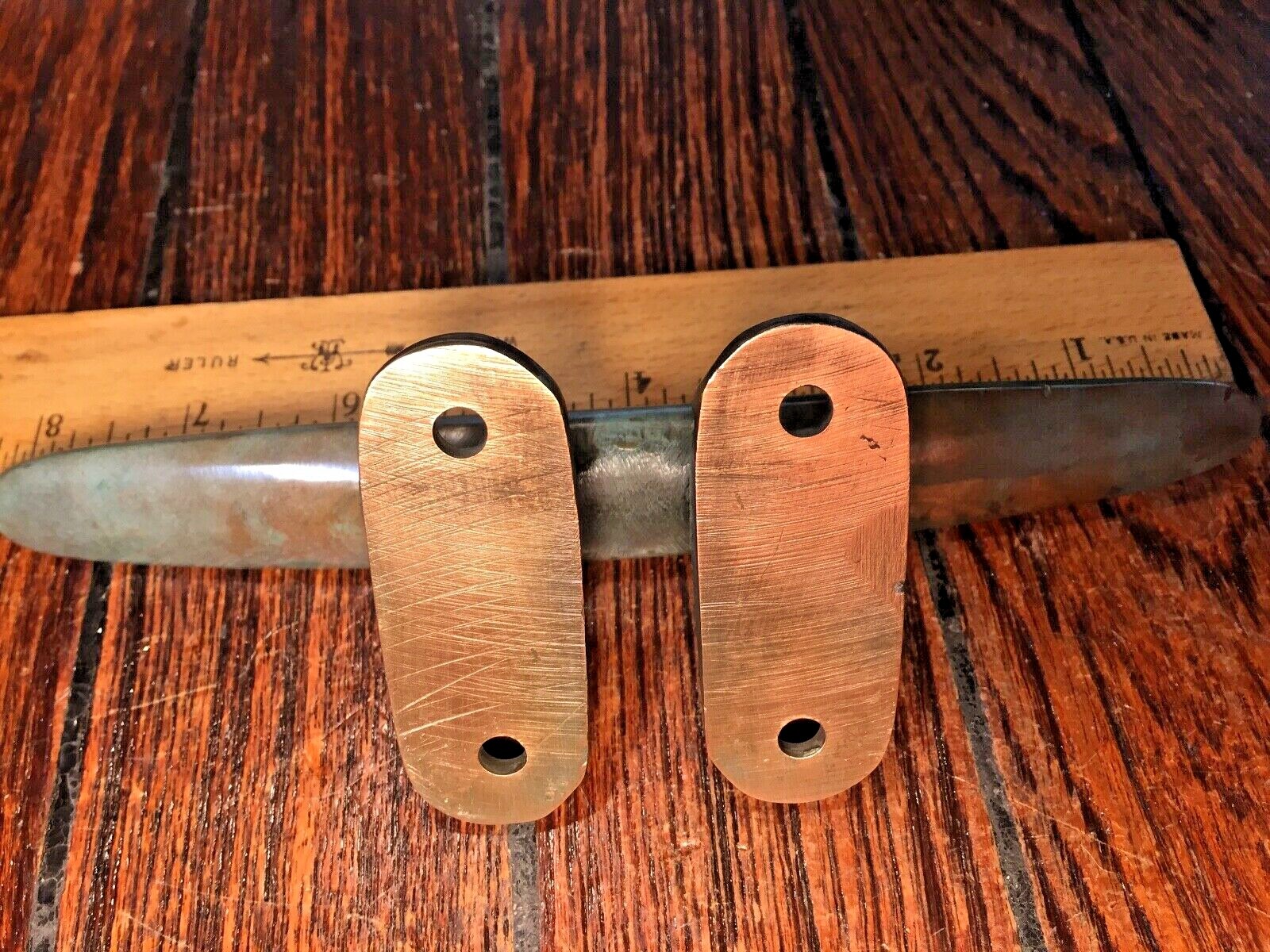 VINTAGE SOLID BRONZE CLEAT 8