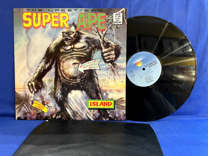 Upsetters Super Ape Lee Perry Ilps9417 Island. Original Uk Lp Near Mint