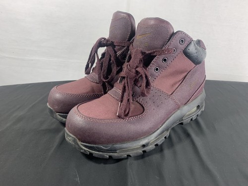 burgundy acg nike boots