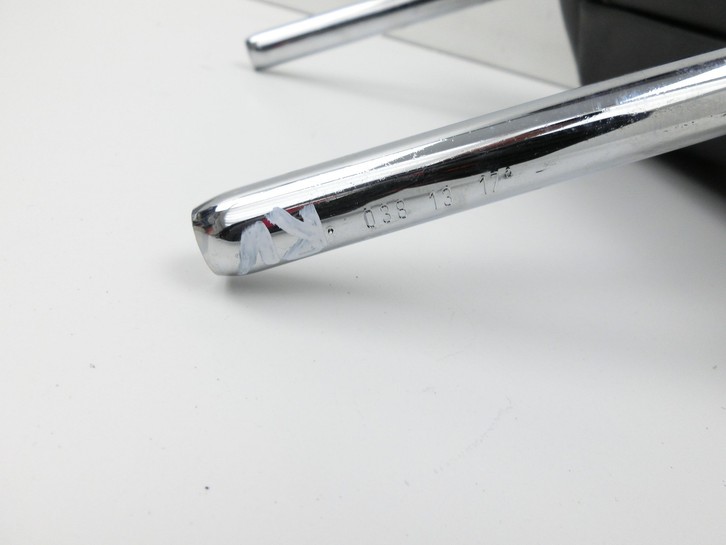 Audi A5 8T 11-16 5T Leder Kopfstütze für Beifahrer Sitz Rechts oder Links Vorne Leder Audi A5 8T 11-16 04.04.2013... Vorschau 4