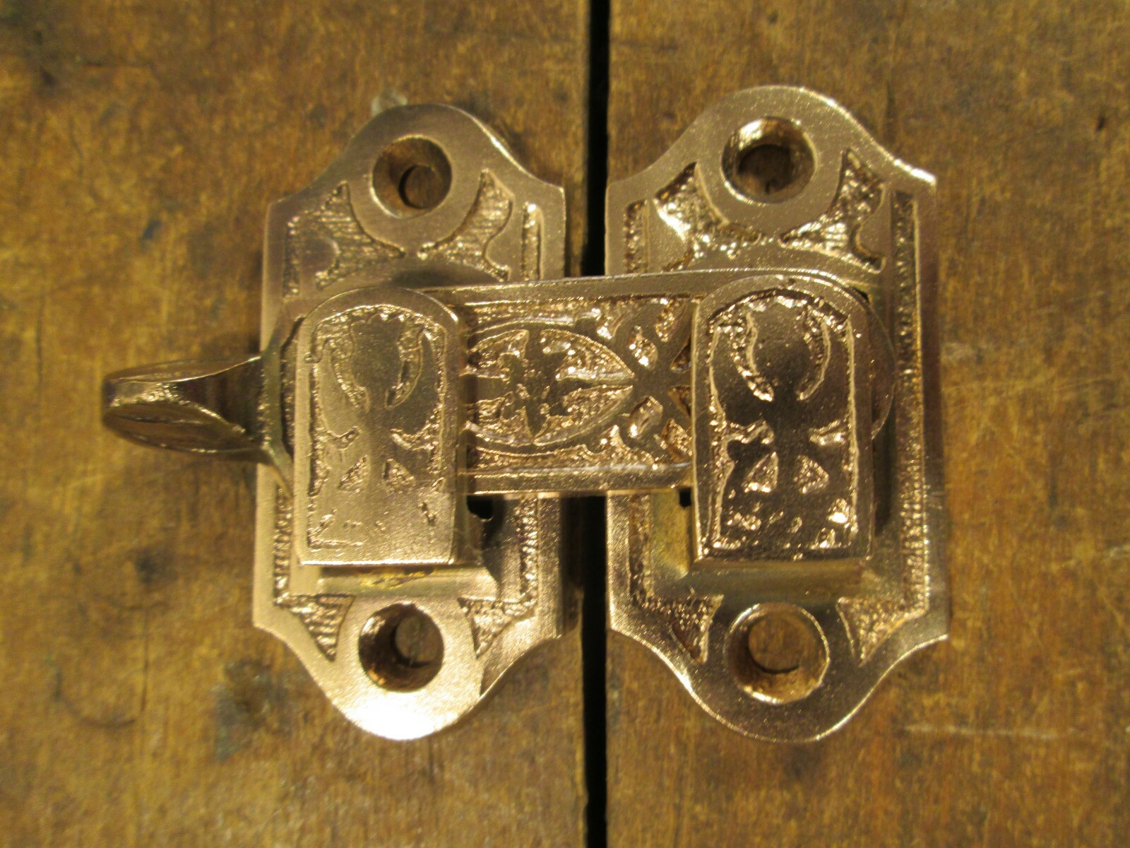 ANTIQUE  VICTORIAN INTERIOR  SHUTTER  LATCH  HARDWARE