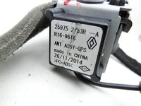 Renault Megane III 12-16 Antenne GPS-Antenne Renault Megane III 12-16 01.01.2015 259752753R R16-9616 gebraucht Vorschau 4