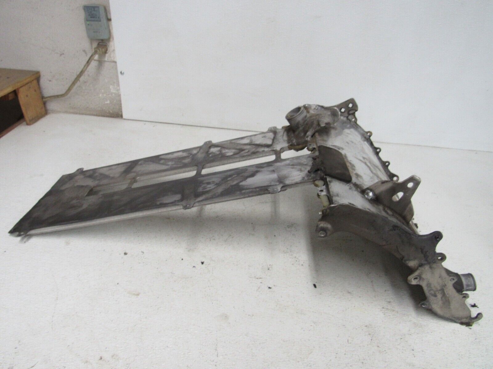 19 ARCTIC CAT M8000 ALPHA ONE 1 FRONT HEAT EXCHANGER TUNNEL 19 ARCTIC CAT M8000 ALPHA ONE 1 FRONT HEAT EXCHANGER TUNNEL