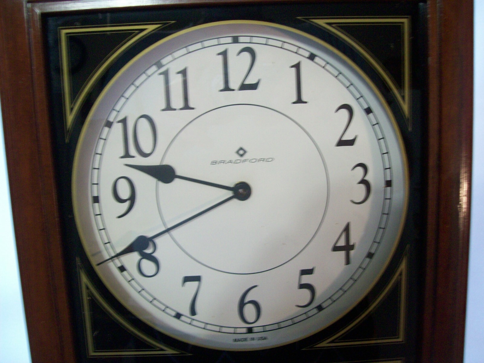 Vintage Bradford Wood Duel Chimming Wall Clock w Hermle Quartz Pendulum Movement