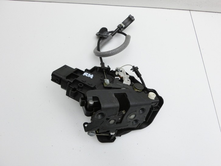 Volvo V70 135 07-13 Kombi Türschloss m. ZV Stellmotor Rechts Hinten Volvo V70 135 07-13 17.06.2010 31253917... Vorschau 2