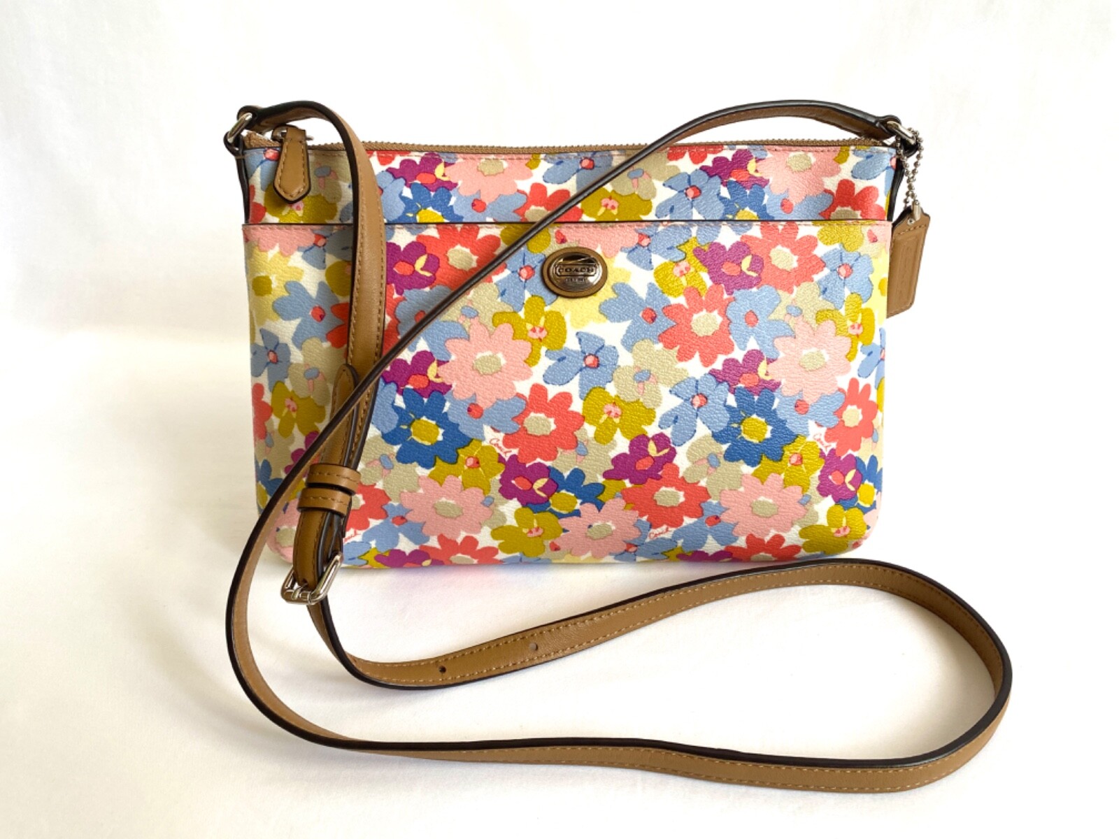 COACH PEYTON FLORAL BRINN EAST WEST SWINGPACK F51215 | eBay