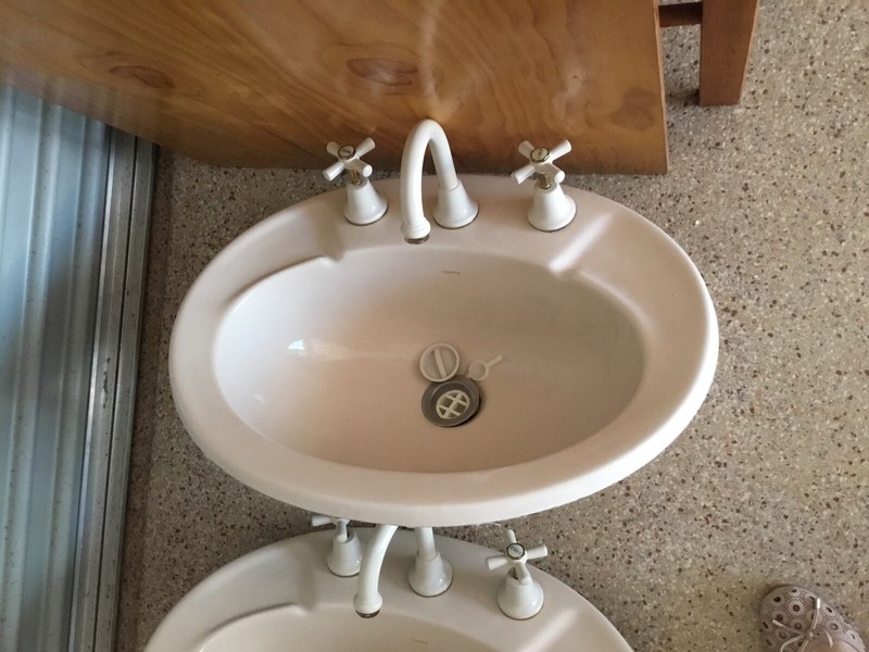 Bathroom Ceramic Basin With Matching Fixtures Building Materials