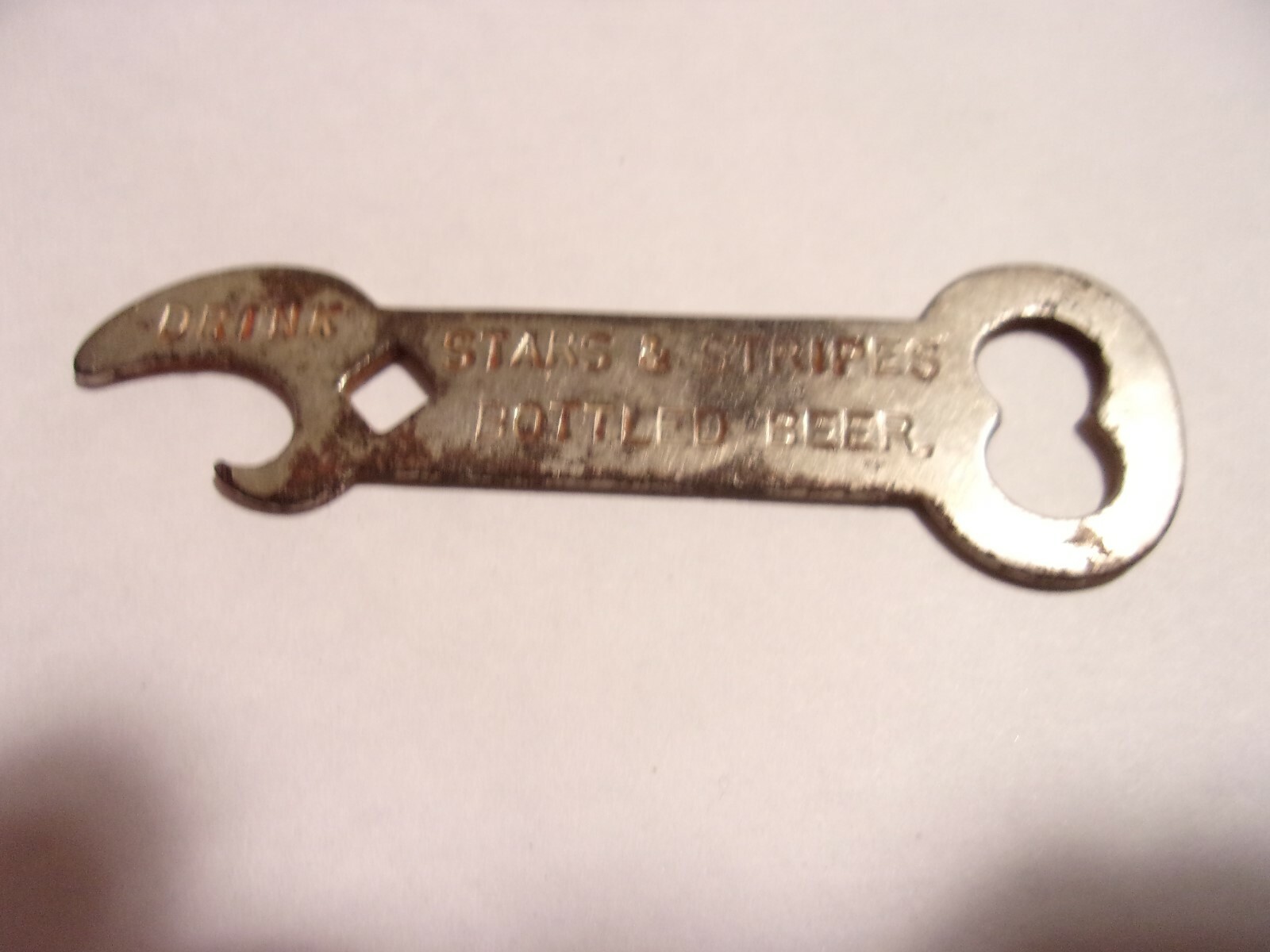 Old WILLOW SPRINGS BREWING STAR STRIPES BEER OMAHA NEBRASKA BOTTLE OPENER KEY