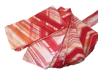 NWT New Set 4 Napkins Room Essentials Target Red Orange White Graphic 18''x18''