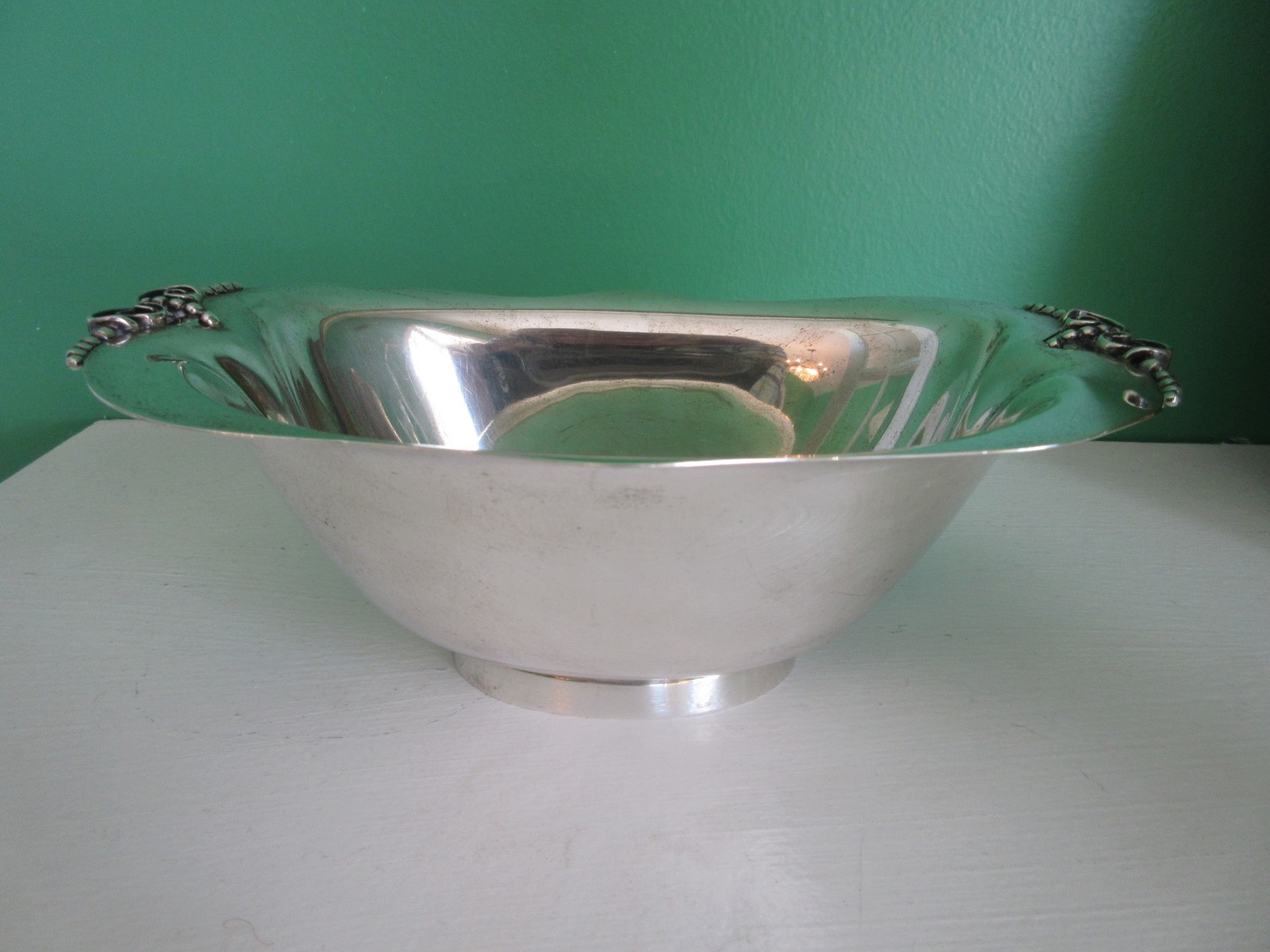 Antique Sterling Silver Bowl Beaded Scroll Handles International Silver 7.8 oz