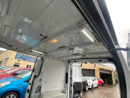 Vauxhall Vivaro image