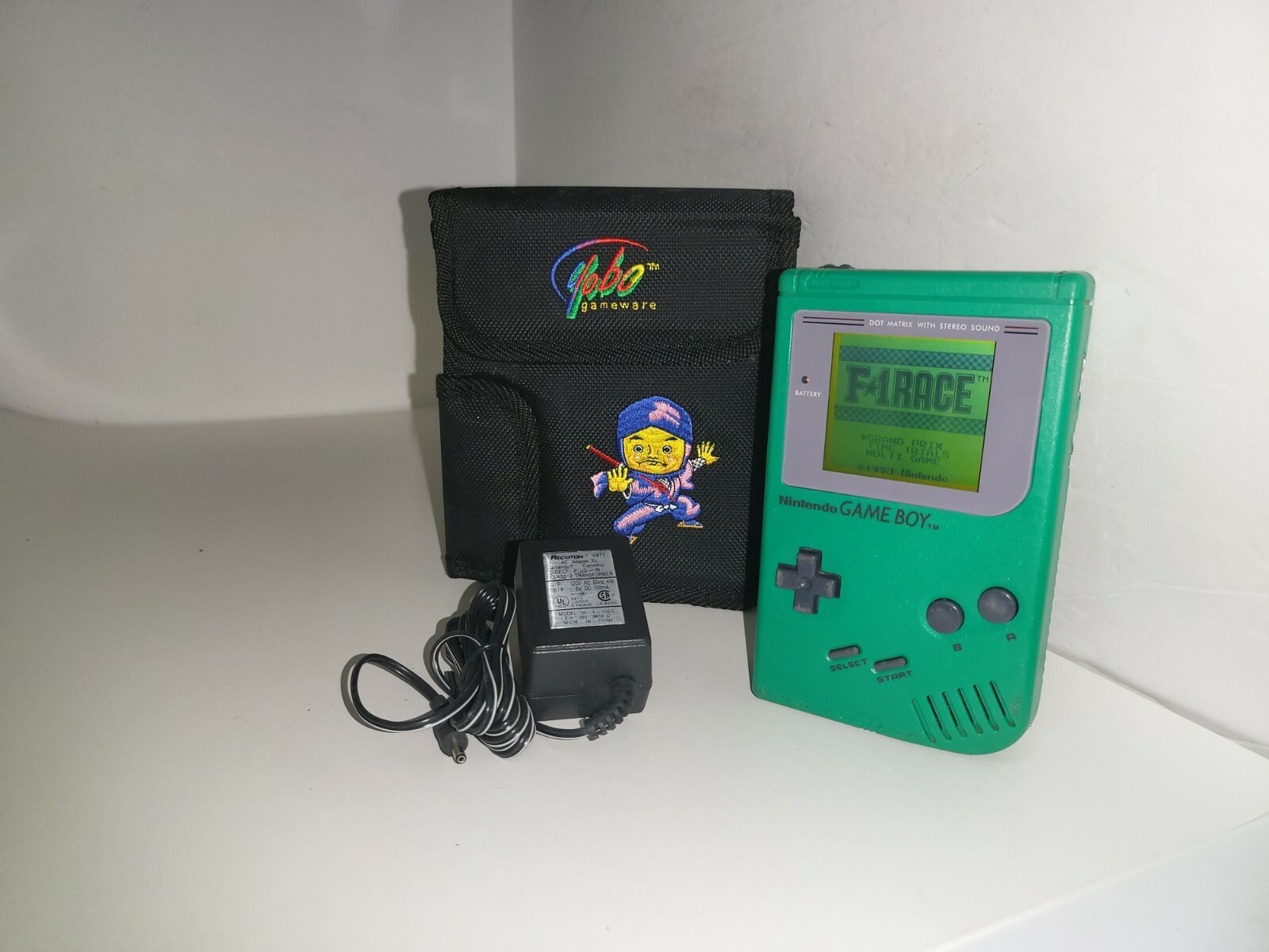nanoloop とGame Boy（グリーン）のセット 8bit bundle, Nanoloop One and Pocket Music. And custom
