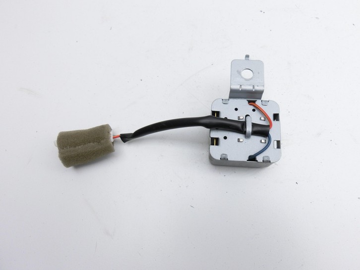 Ssangyong Rexton W RJ 12-17 Alarmanlage Alarm Sensor Ssangyong Rexton W RJ 12-17 07.09.2016 86610-05002 gebraucht Vorschau 3
