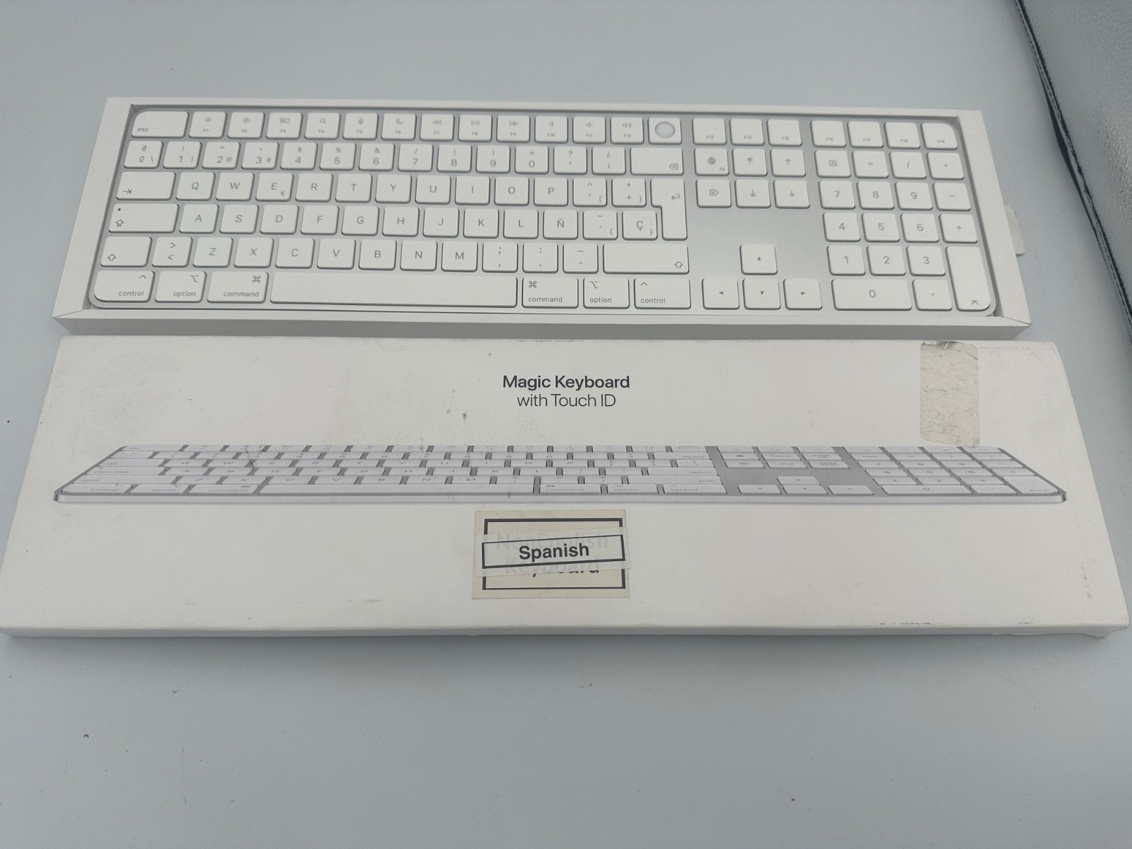 Apple Magic Keyboard with Touch ID and Numeric Keypad